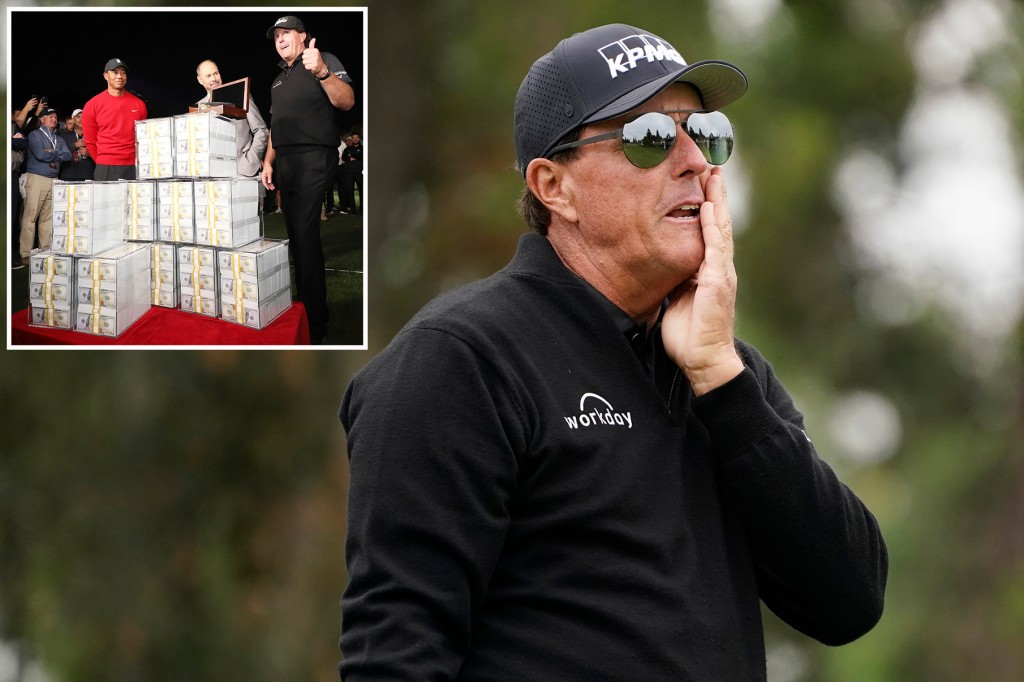 Phil Mickelson Receives $6 Million Bonus From 'Greedy' PGA Tour