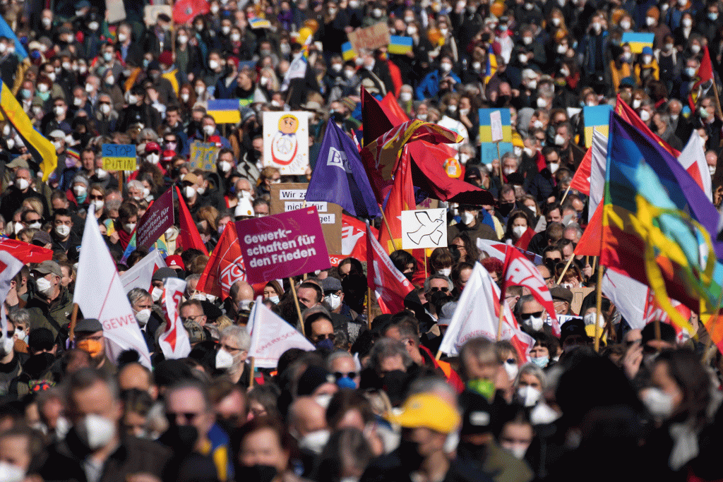 People attend a pro-Ukraine protest rally in Berlin, Germany, Sunday, March 13, 2022. 