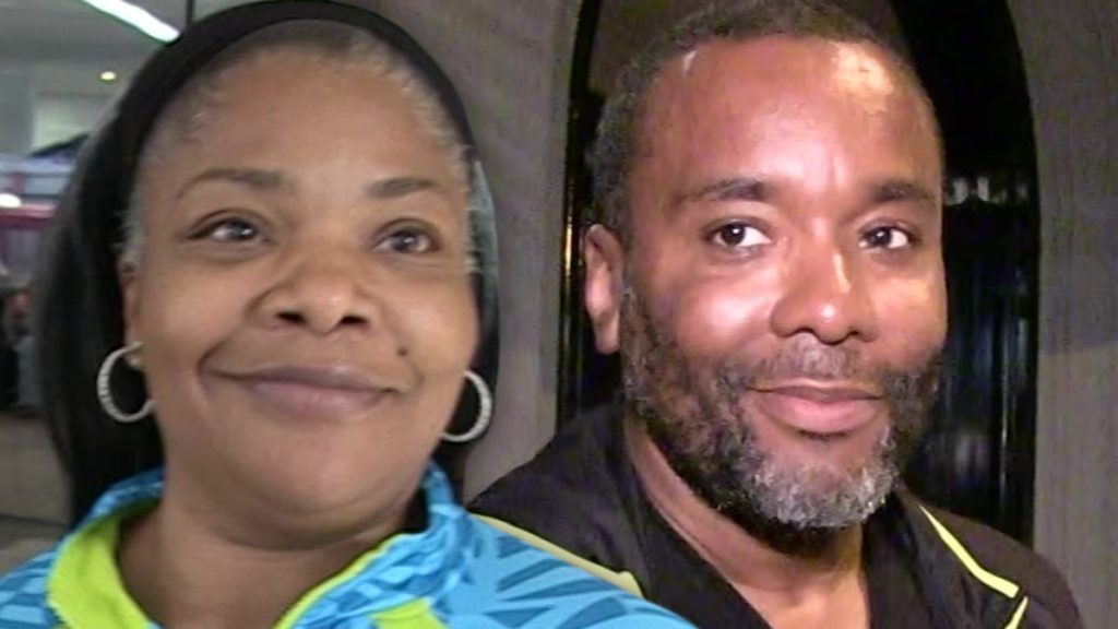 Mo'Nique & Lee Daniels Squash "Precious" Beef are teaming up to produce a new movie
