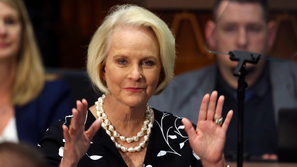 Cindy McCain: Ukraine's war 'forces us to take from the hungry to feed the hungry'