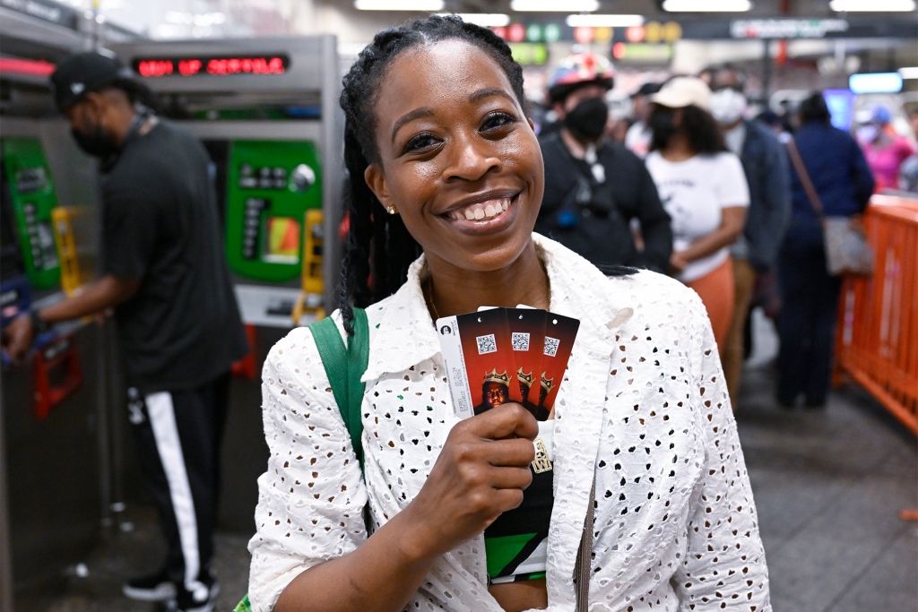 Crown Heights resident Tatiana Wilkinson was more than happy to purchase three Metro tickets to commemorate rap icon Biggie Smalls.