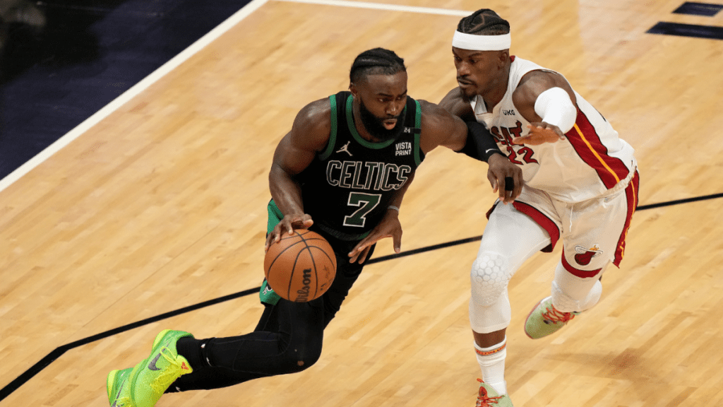 Celtics-Heat score, fast food: Jaylen Brown, Jason Tatum edge past halftime in Boston win at Game 5